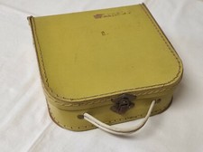 Jouet ancien  Valise de Poupée 19 x 19 x 6,5 cm