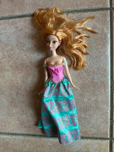 Poupée disney princesse anna - poupée,