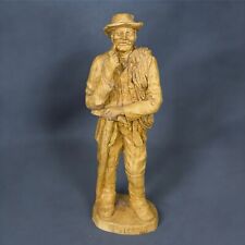 Statue sculpture fait main fabrication française en résine imitation bois