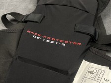 Protection dorsale Steeds