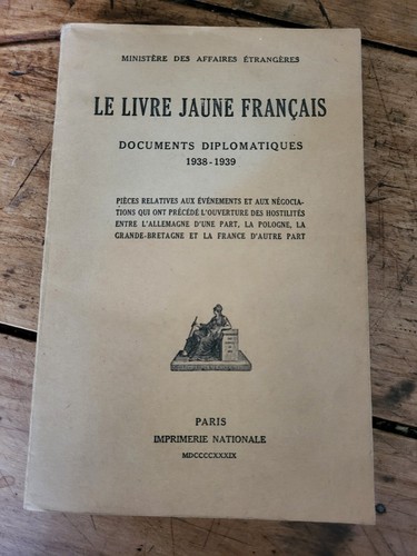 Livre jaune français - le,