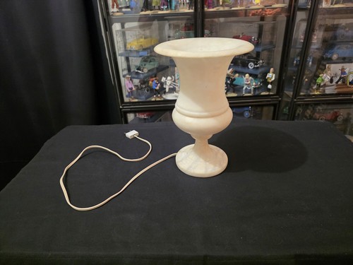Lampe résine forme - de, vase