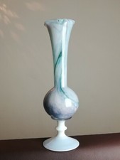 Vase ancien en opaline nuance