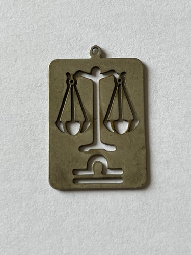 Bijoux pendentif justice - bijoux,