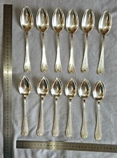 AKIL : 12 cuillères à