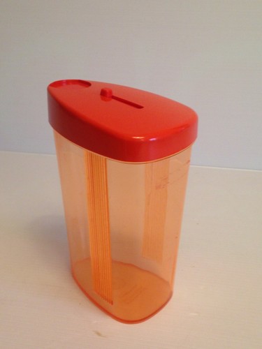 Boite saupoudreur sucre - sucre, farine