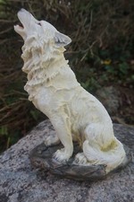 816.9752  FIGURINE STATUETTE   LOUP LOUVE WOLF  ANIMAL BLANC 20 CM