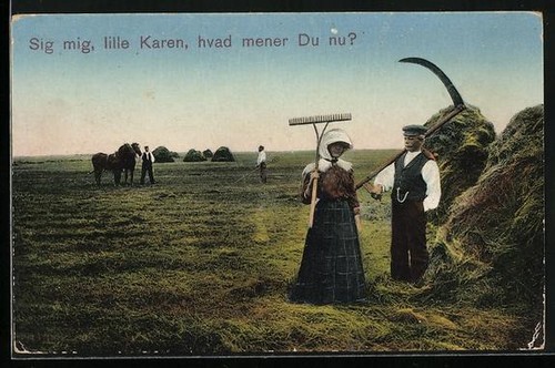 Carte postale paysans dans - , un