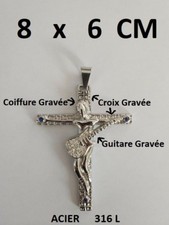 EXCLUSIVITE!! LA CROIX GUITARE GRAVEE DE JOHNNY HALLYDAY 8 X 6 CM!! + 2 cordons!