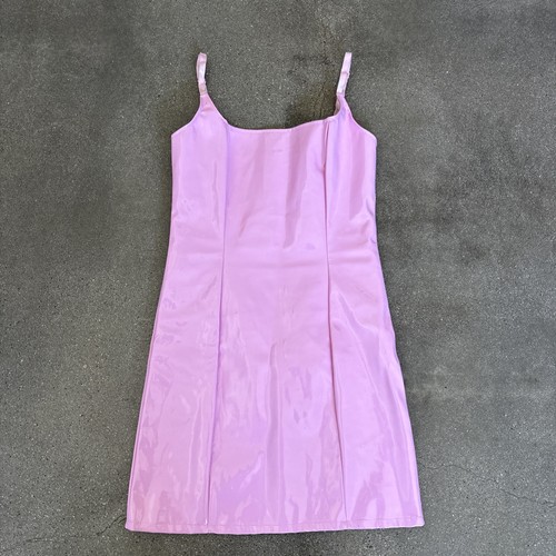Pretty little thing - little, pink