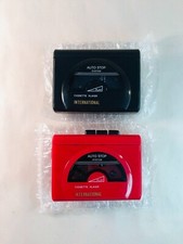 Walkman Cassette player international vintage rouge ou noir  N-328A Fonctionne