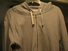 Bongo Zip Down Jacket Juniors Size Large Black and White