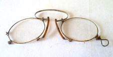 PAIRE DE LORGNONS PINCE NEZ