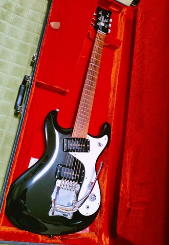 Mosrite guitare - /,