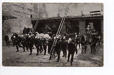 POMPIERS sapeurs pompiers le matériel d'incendie Paris Sevigne