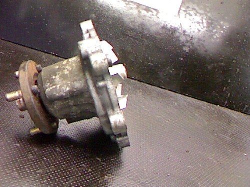 Pompe eau toyota hiace - pompe, h