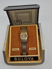 Vintage Bulova Accutron N8 Élégant Femmes Montre Quartz Avec Boite Originale