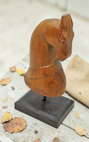 Figurine tête cheval en - de,