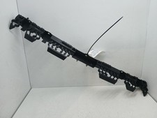 Support de pare chocs arriere