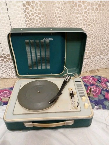 Ussr vintage retro - retro, portable