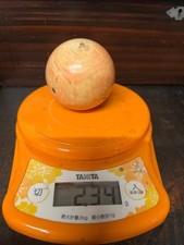Boule de billard ancienne en