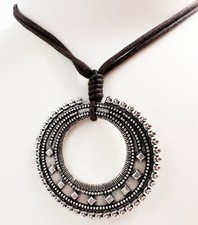 Collier pendentif signé Scooter vintage