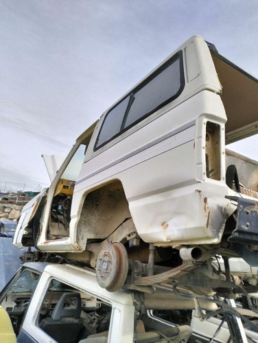 Custode gauche nissan patrol - gauche,