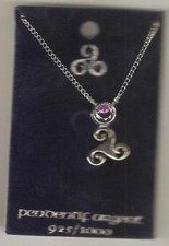 Pendentif Triskel Verre