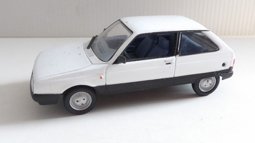 Citroen axel 1985 vendu - 1/43,