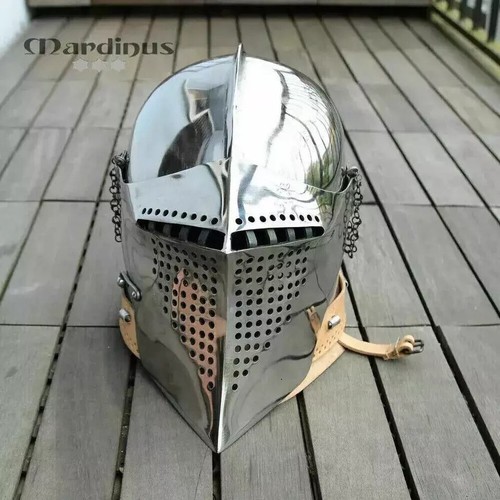 Nouveau casque combat - nouveau, de