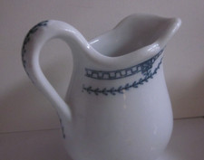 Restaurant ware creamer made