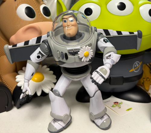 Figurine peaceminusone toy - peaceminusone,