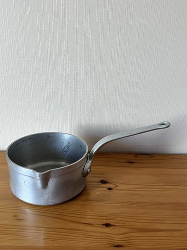 Casserole bec verseur - casserole,
