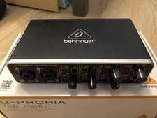 Behringer U-Phoria UMC204HD  neuve