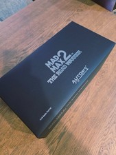 Neuf SEALED 1/18 AUTOart Mad