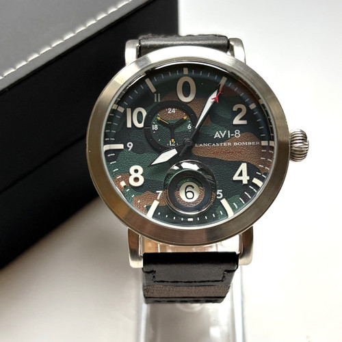 Avi lancaster bomber montre - avi-8,