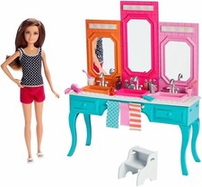 COFFRET BARBIE avec 1 meuble 3 miroirs salle bain + accessoires