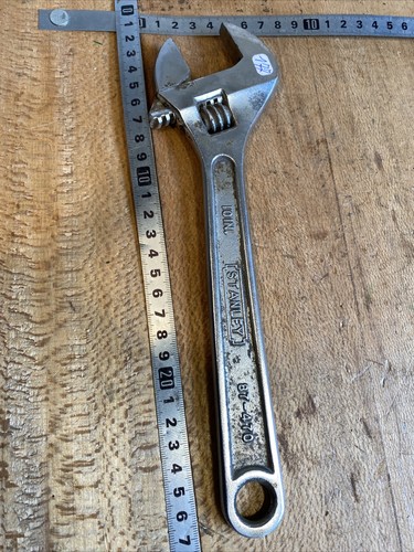 177 old tool - tool, outil