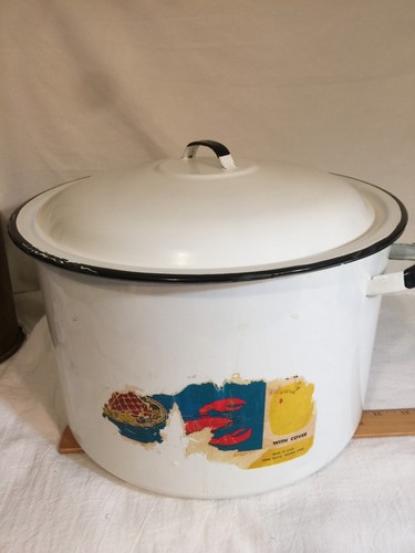 Vintage large metal enamelware - large,