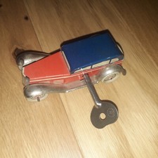 Voiture miniature ancienne - miniature,