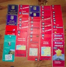 Lot de 28 cartes Michelin de