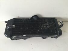 UN RADIATEUR D EAU COTE GAUCHE POUR MOTO YAMAHA 250 YZ 250YZ TYPE 4JX