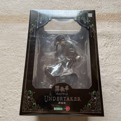 Figurine black butler - 1/8, book