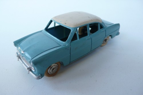 Dinky toys france simca - dinky,