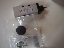 Distributeur pneumatique 5/2 CAMOZZI 358 910S08