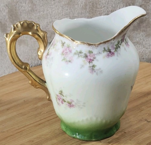 Ancien pot lait petit - à,