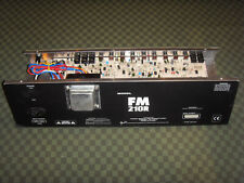 SON ETRANGE / à réviser : électronique et panneau frontal d'ampli Fender FM210R