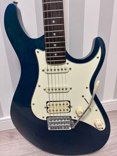 Guitare électrique cort g210 - cort,