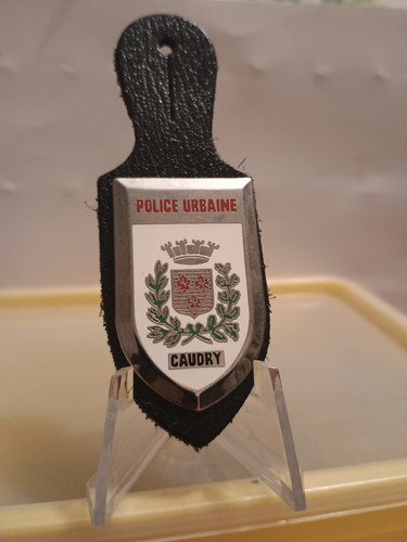 Pucelle insigne métal - pucelle,