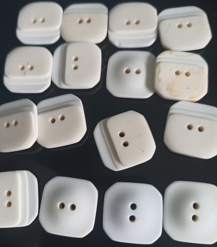 Lot boutons blancs neufs - de, 16
